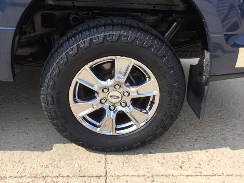 Used 2015 Ford F150 XLT w/ Equipment Group 301A Mid AWD/4WD image 5
