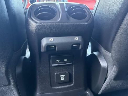 Used 2018 Jeep Wrangler Unlimited Rubicon AWD/4WD image 20