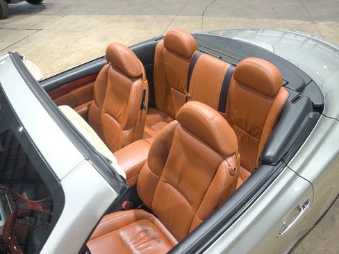 Used 2004 Lexus SC 430 Convertible RWD image 19