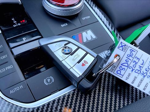 Used 2023 BMW 230i Coupe w/ M Sport Package RWD image 13