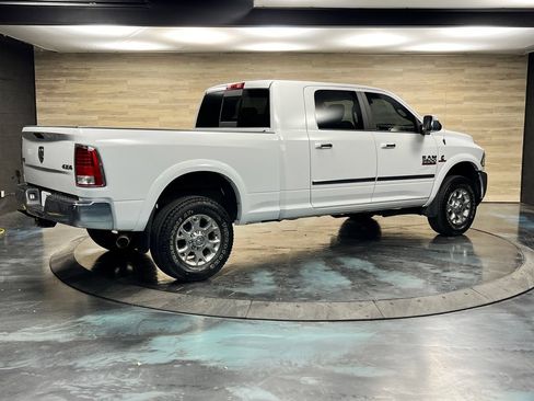 Used 2015 RAM 3500 Laramie w/ Cold Weather Group AWD/4WD image 17