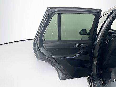 Used 2024 BMW X5 sDrive40i image 28
