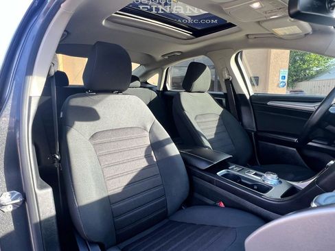 Used 2020 Ford Fusion SE FWD image 28