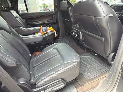 Used 2020 Ford Expedition Limited w/ Equipment Group 301A AWD/4WD image 12