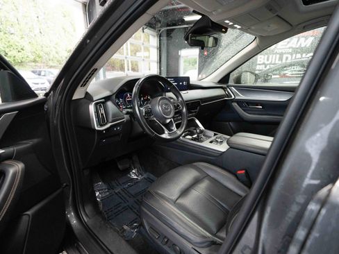 Used 2024 MAZDA CX-90 3.3 Turbo w/ Preferred Plus image 8