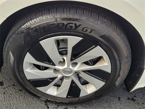 Certified 2025 Nissan Altima 2.5 S image 14