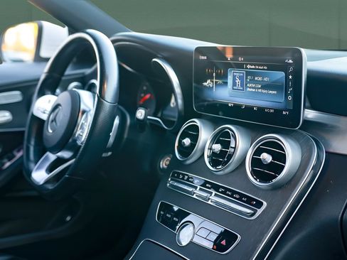Used 2019 Mercedes-Benz C 300 4MATIC Coupe image 20
