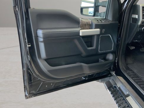 Used 2017 Ford F350 Lariat w/ Chrome Package AWD/4WD image 15