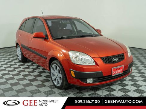 Used 2009 Kia Rio5 w/ PWR Pkg FWD image 1