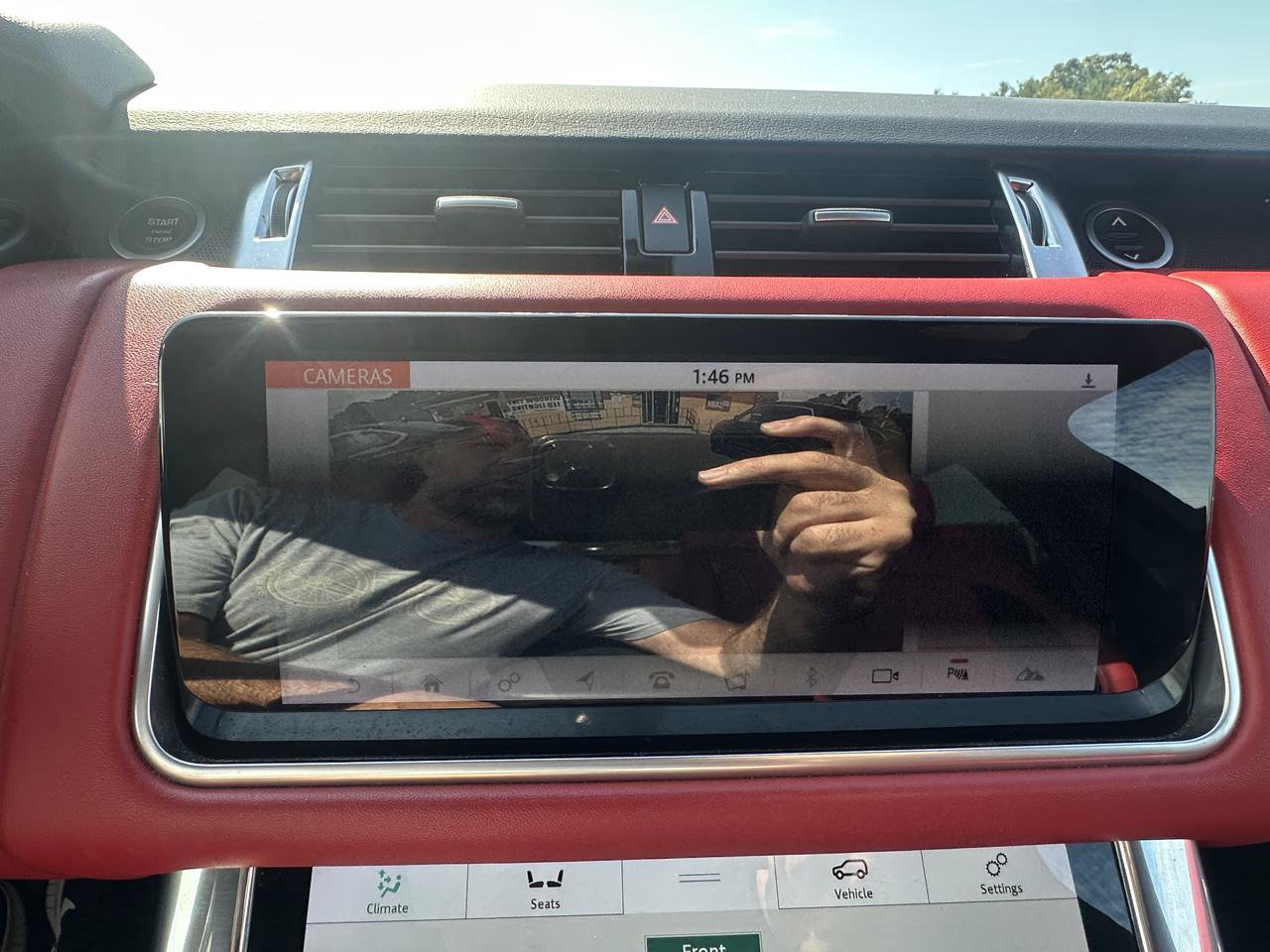 Used 2019 Land Rover Range Rover Sport Supercharged AWD/4WD image 15