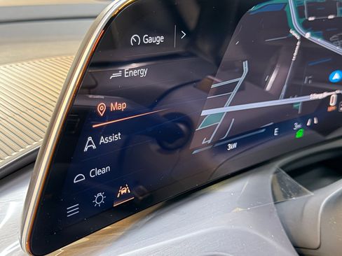 New 2026 Cadillac Vistiq Sport image 29