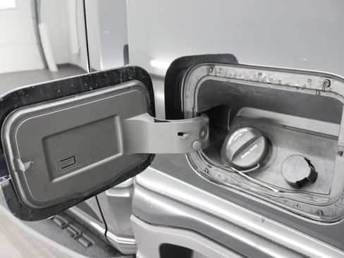 Used 2024 Ford F250 XLT w/ Tremor Off-Road Package image 28