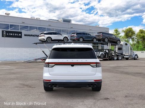 New 2026 Lincoln Aviator Reserve AWD/4WD image 5