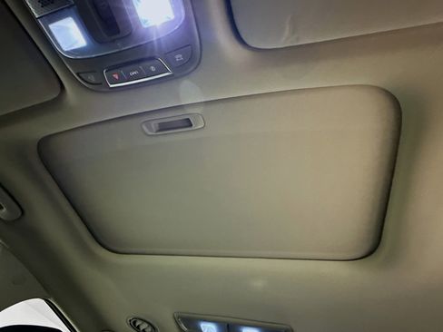 Used 2022 Kia Telluride S image 27