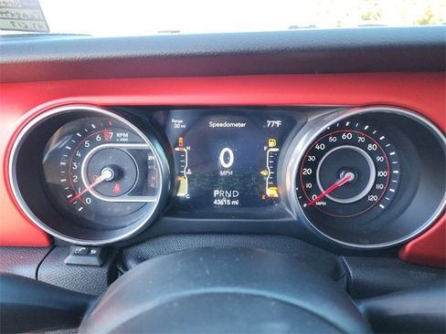 Used 2020 Jeep Gladiator Rubicon w/ Trailer Tow Package image 37