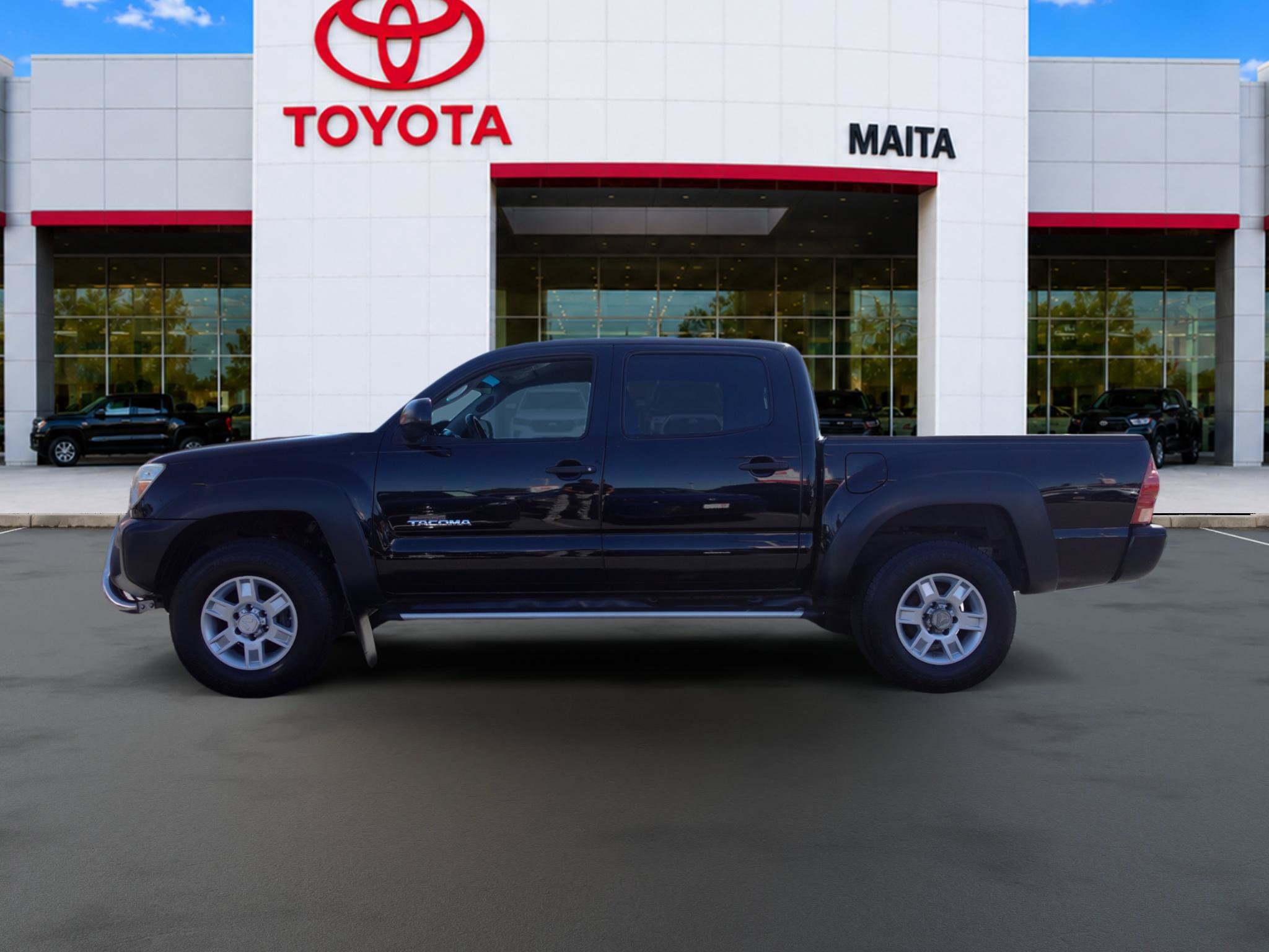 Used 2014 Toyota Tacoma PreRunner w/ Convenience Package RWD image 6