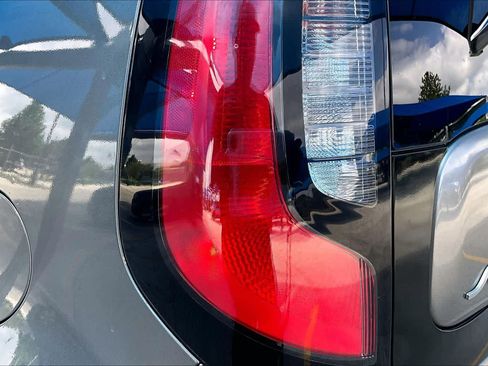 Used 2017 Kia Soul FWD image 28