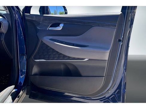 Used 2019 Hyundai Santa Fe Limited AWD/4WD image 28