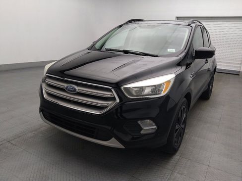 Used 2018 Ford Escape SE FWD image 15