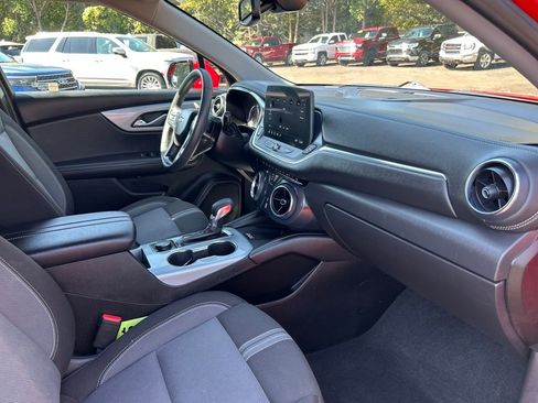 Certified 2023 Chevrolet Blazer LT w/ Convenience Package image 16