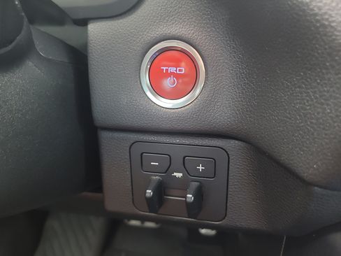 Used 2024 Toyota Tundra TRD Pro AWD/4WD image 30