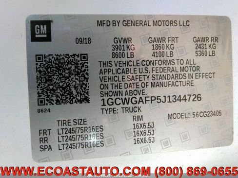 Used 2018 Chevrolet Express 2500 w/ Driver Convenience Package image 10