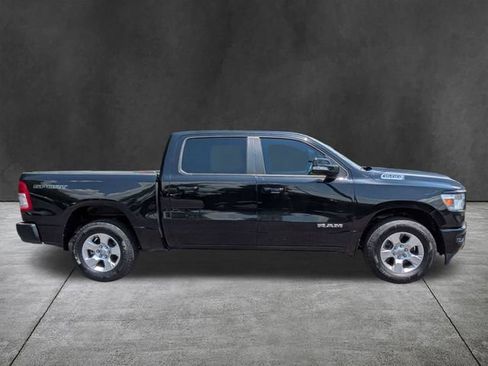 Used 2022 RAM 1500 Big Horn AWD/4WD image 3
