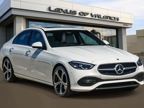 Used 2022 Mercedes-Benz C 300 Sedan image 5