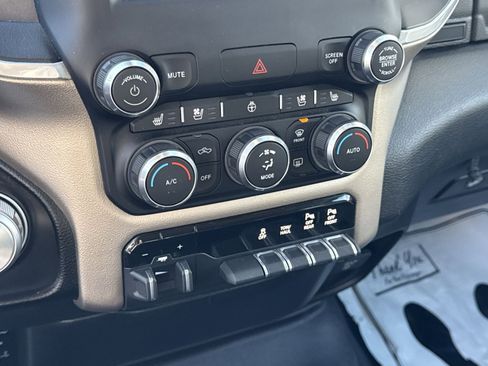 Used 2020 RAM 1500 Laramie image 27