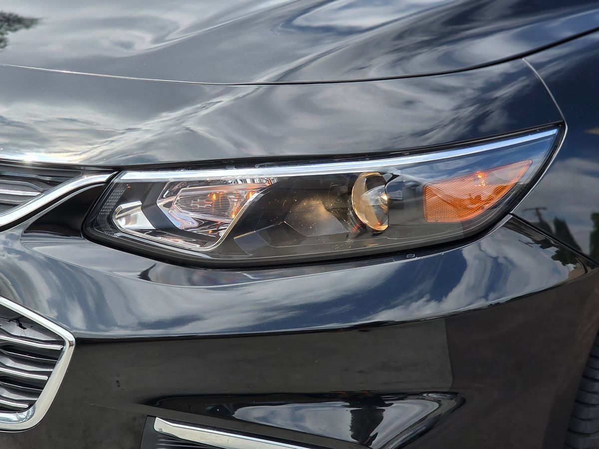 Used 2018 Chevrolet Malibu LS FWD image 7