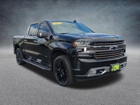 Used 2021 Chevrolet Silverado 1500 High Country w/ Technology Package AWD/4WD image 3
