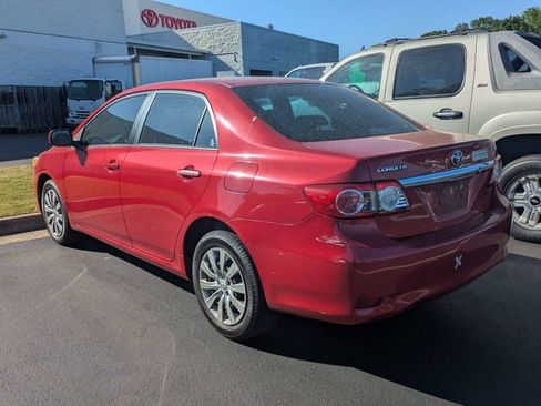 Used 2013 Toyota Corolla LE image 4