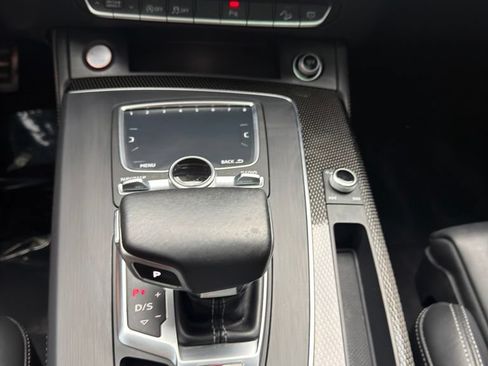 Used 2018 Audi SQ5 Prestige AWD/4WD image 22