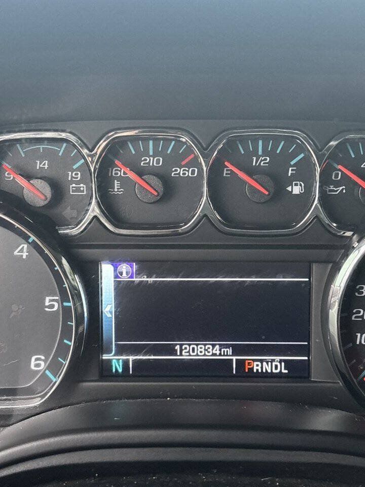 Used 2018 Chevrolet Tahoe LT RWD image 12