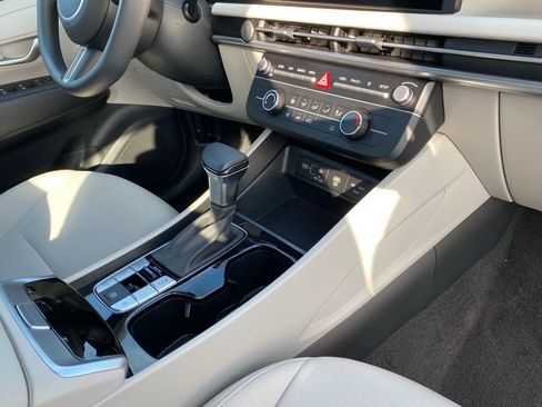 New 2026 Hyundai Tucson SE image 36