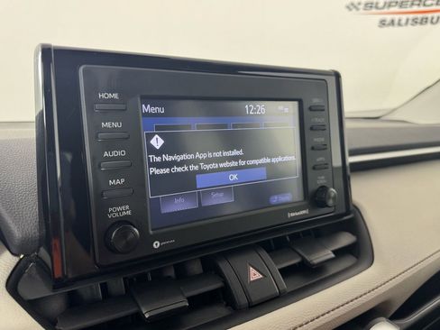 Used 2022 Toyota RAV4 XLE w/ Convenience Package image 26