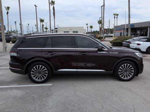 Certified 2023 Lincoln Aviator Reserve w/ Equipment Group 201A RWD image 3