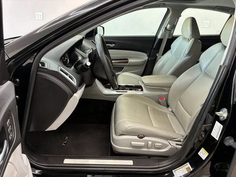 Used 2015 Acura TLX FWD image 11