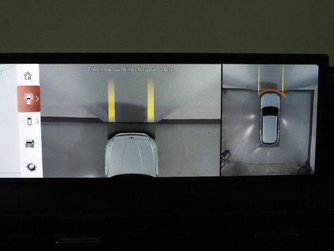 Used 2025 Genesis GV80 3.5T Prestige image 38