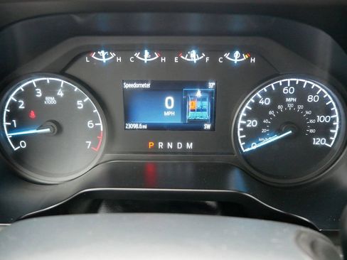 Certified 2024 Ford F350 XLT w/ FX4 Off-Road Package image 17