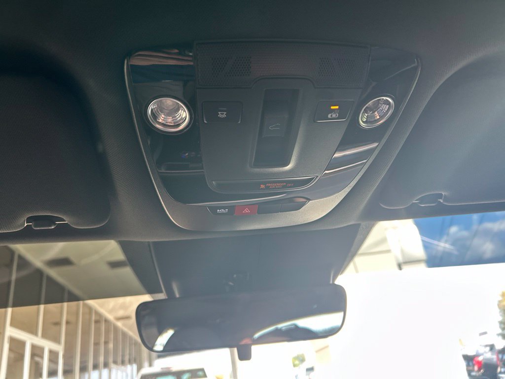 Used 2026 Kia K5 GT-Line w/ GT-Line Premium Package FWD image 21