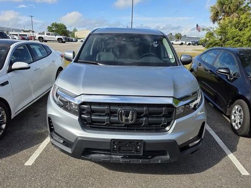 Used 2025 Honda Ridgeline RTL image 2