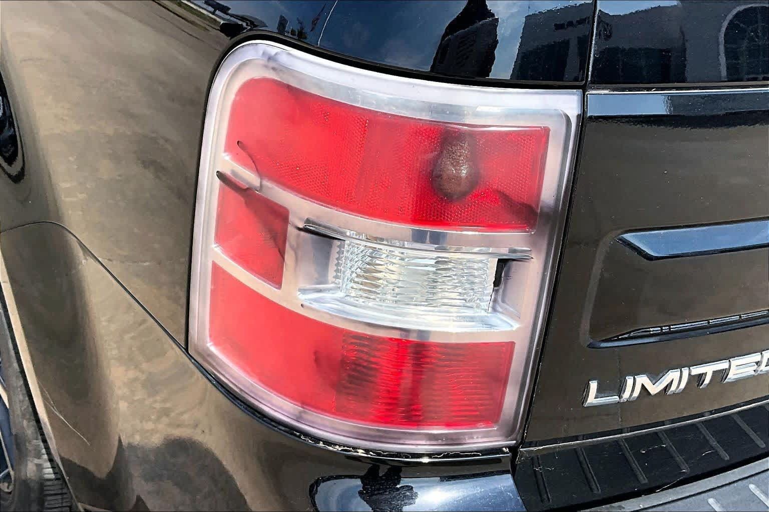Used 2018 Ford Flex Limited w/ Limited Appearance Package AWD/4WD image 29
