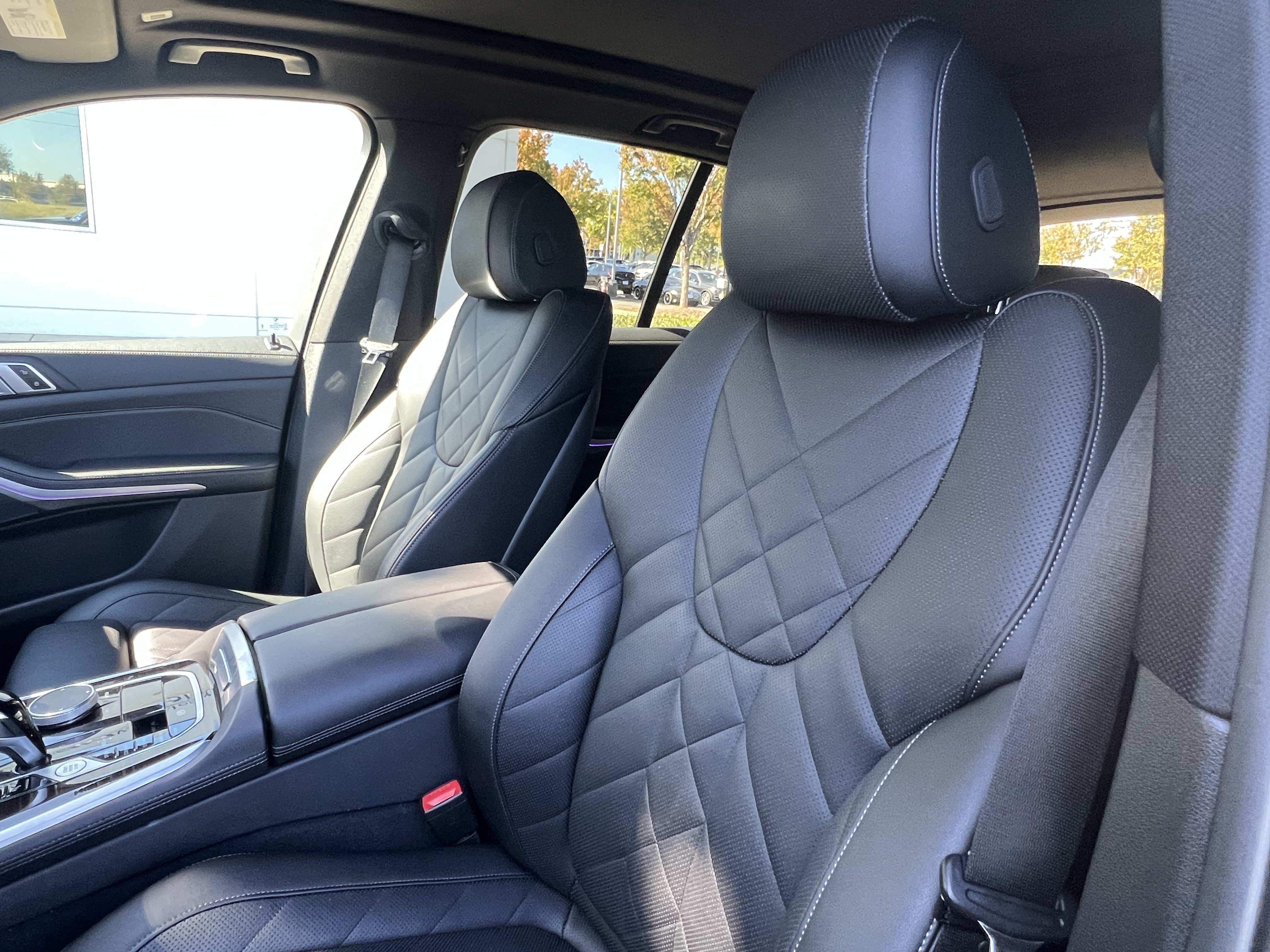 Used 2023 BMW X5 sDrive40i RWD image 16