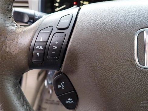 Used 2006 Honda Accord EX-L image 16