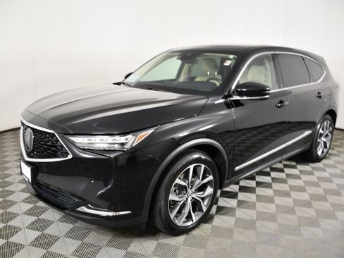 Certified 2024 Acura MDX SH-AWD w/ Technology Package image 10
