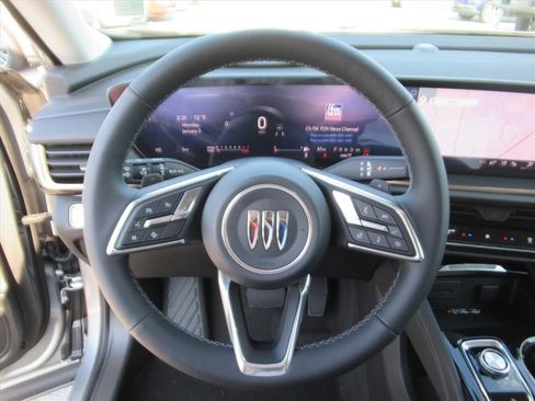 New 2026 Buick Envision Avenir image 18