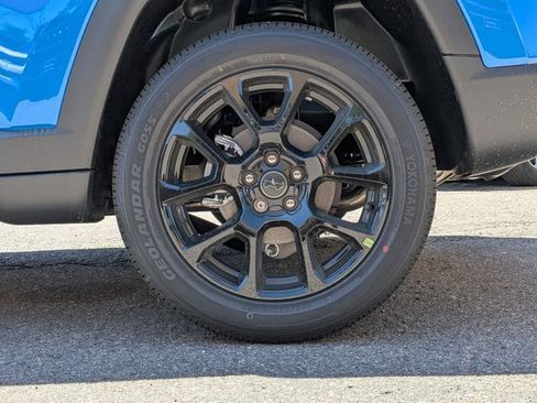 New 2026 Jeep Compass Latitude AWD/4WD image 10