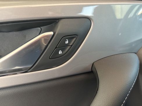 New 2026 Chevrolet Blazer LT w/ Convenience Package image 16