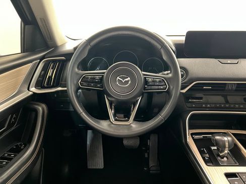 Used 2024 MAZDA CX-90 3.3 Turbo w/ Preferred Package AWD/4WD image 12
